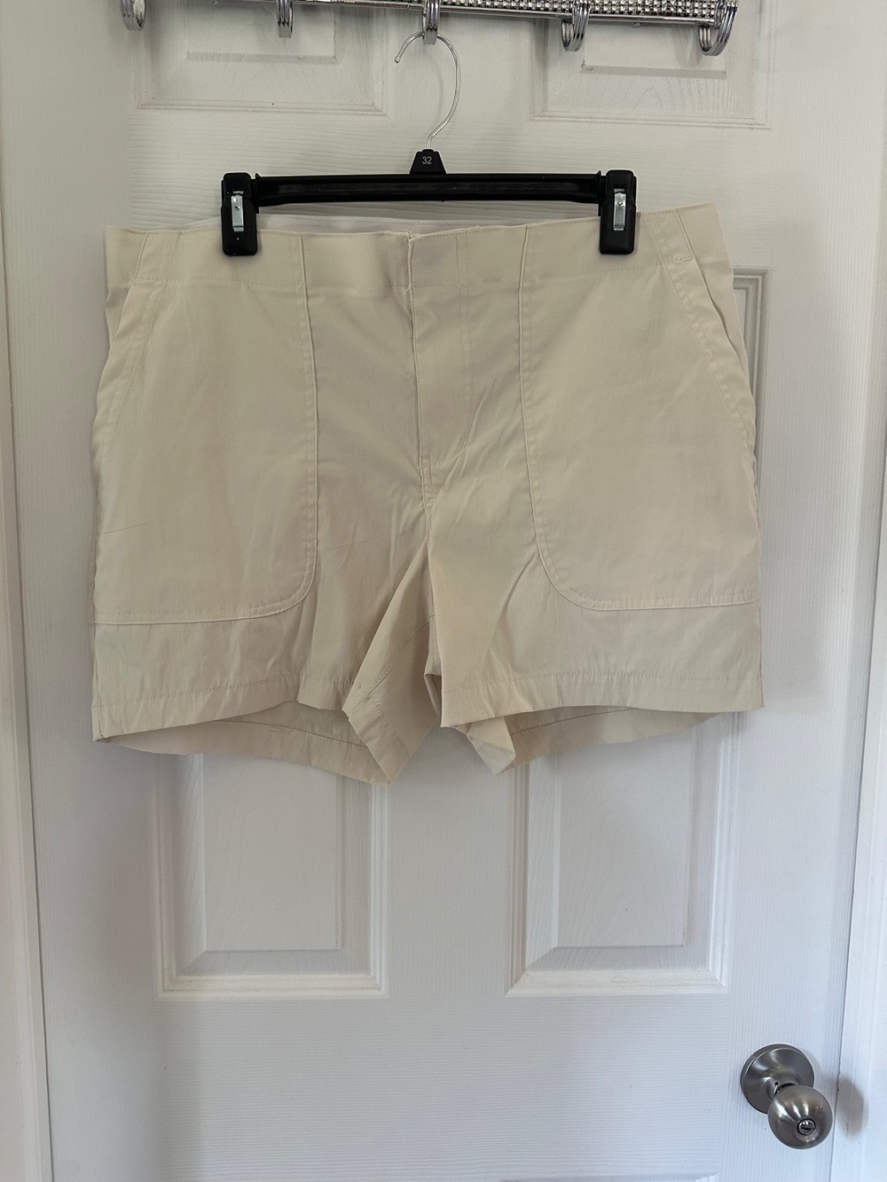Eddie Bauer Cream Lightweight Athletic Shorts